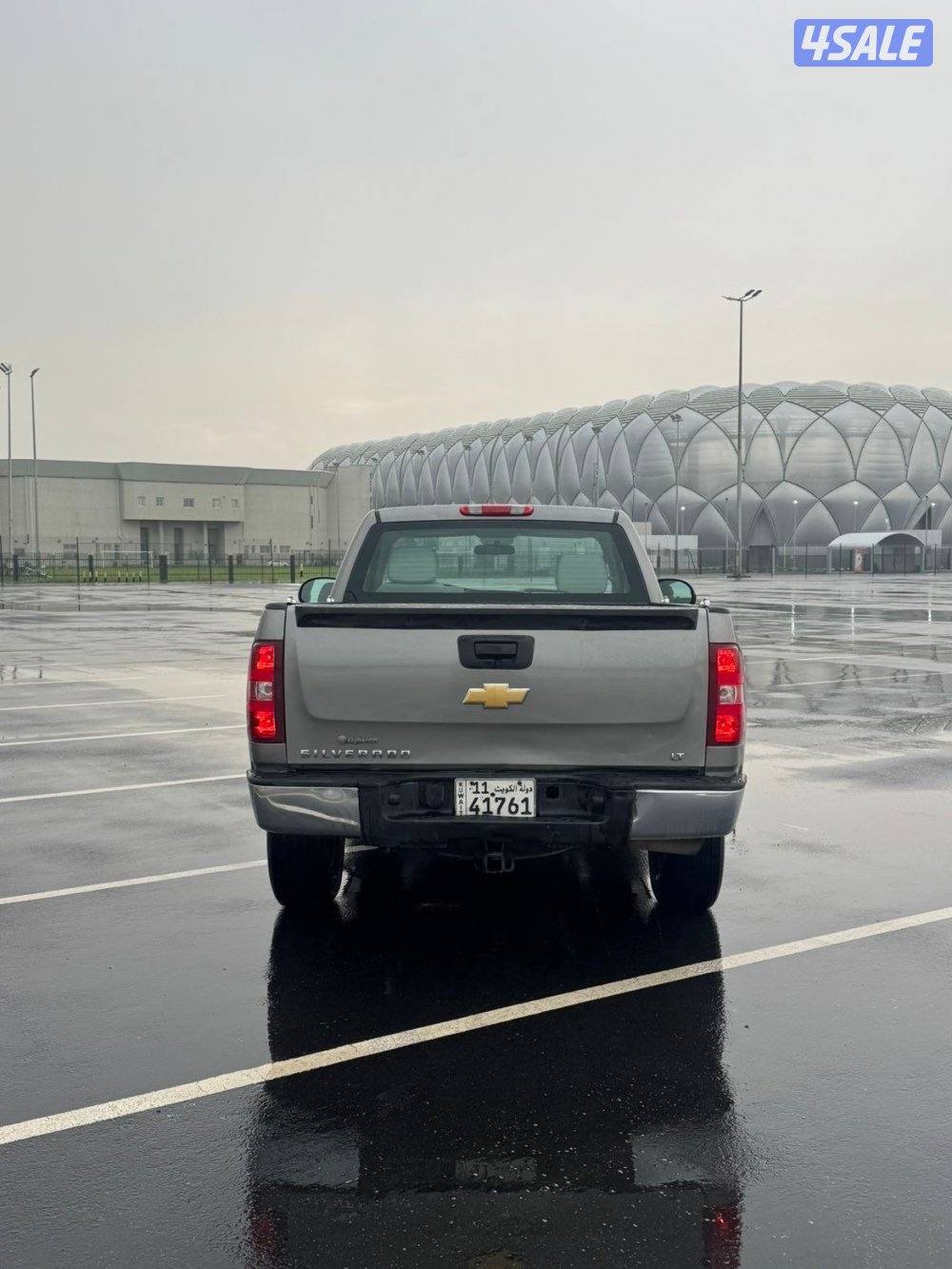 للبيع وانيت سلفرادو٢٠١٣1