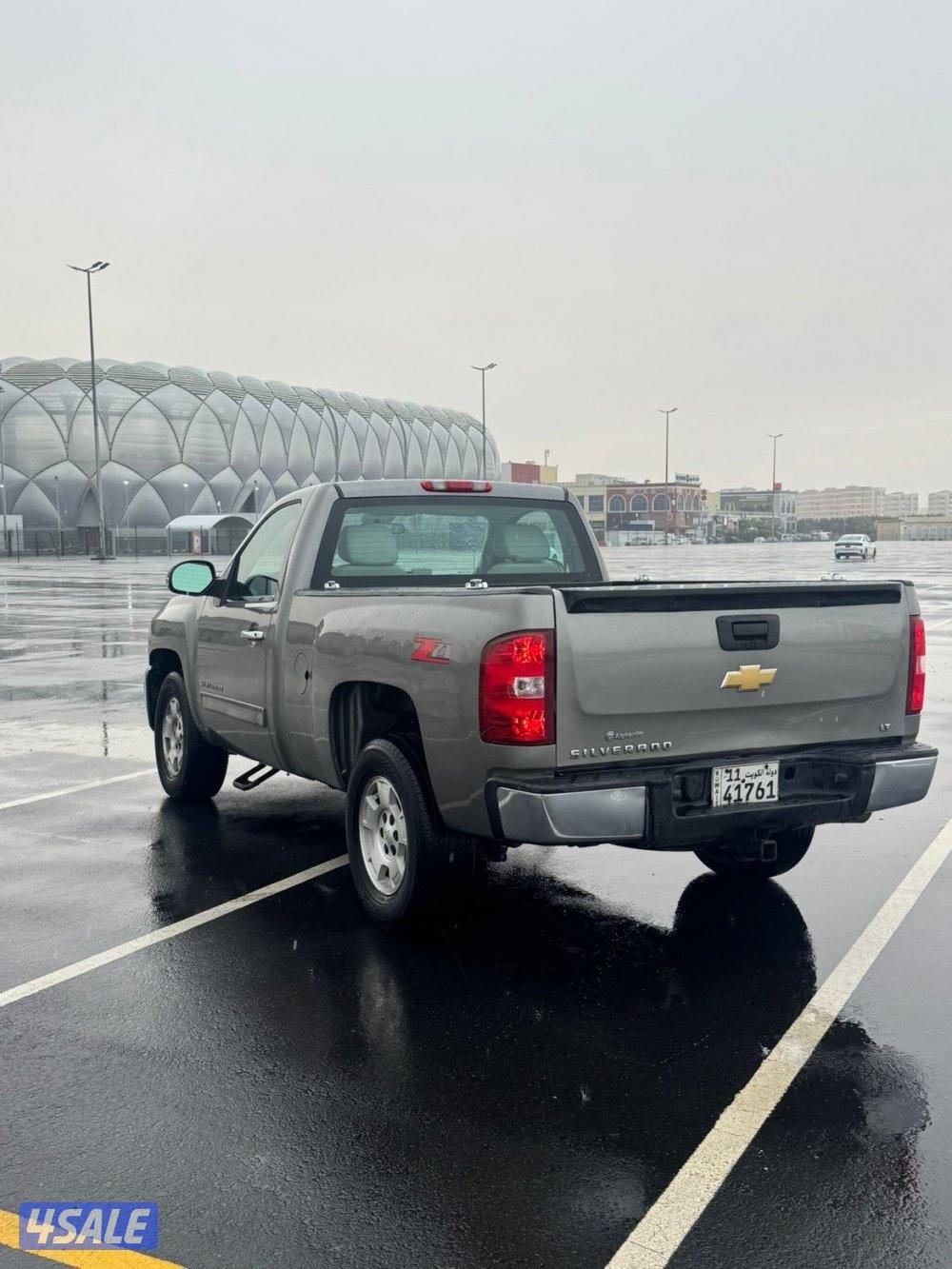 للبيع وانيت سلفرادو٢٠١٣7