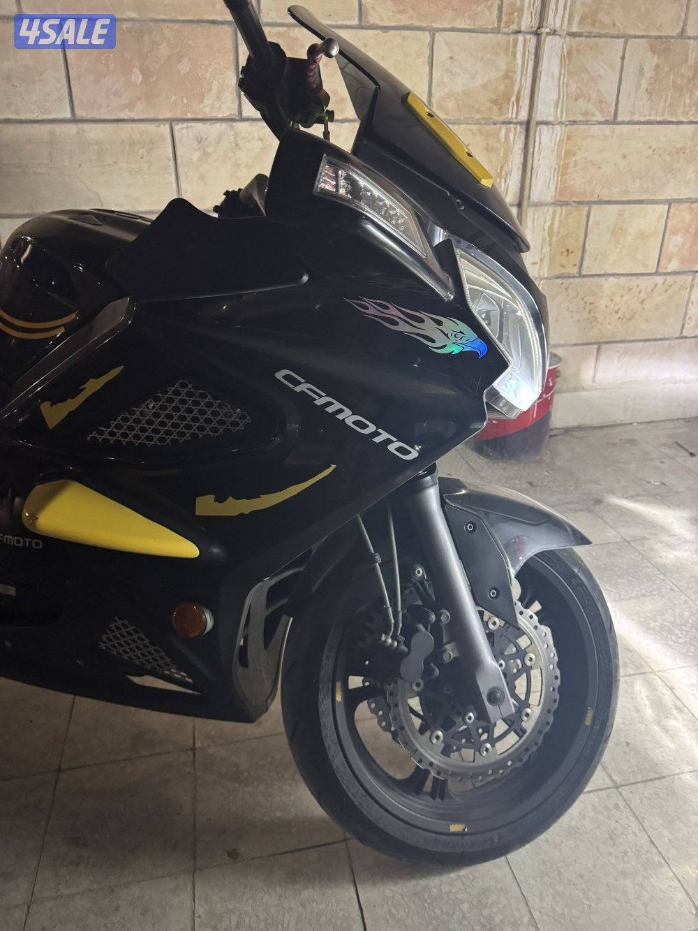 للبيع سيكل ٦٥٠ سي سي نظيف2