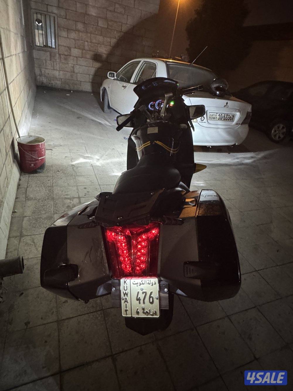 للبيع سيكل ٦٥٠ سي سي نظيف4