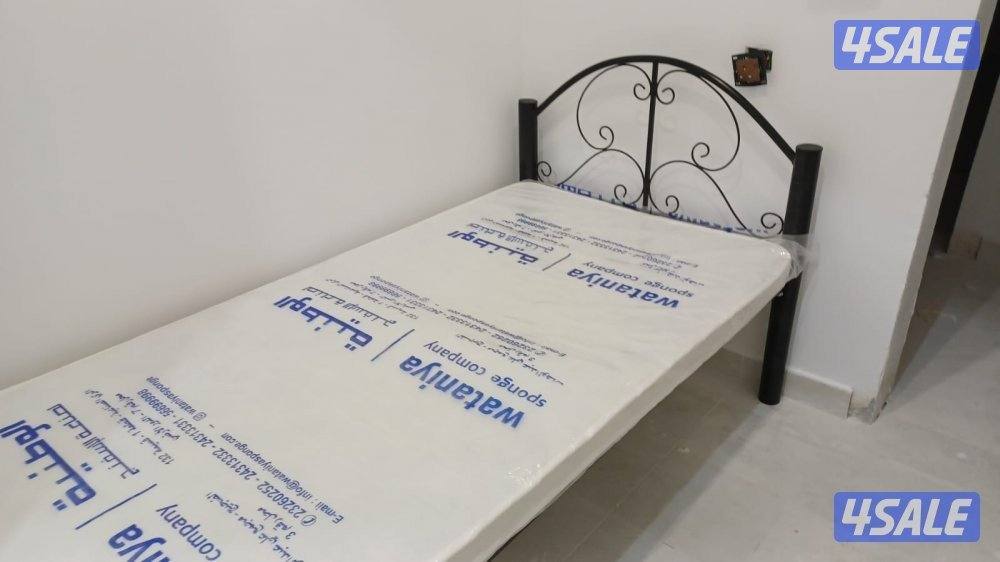 يوجد لدينا جميع انواع السراير جاهز وتفصال10