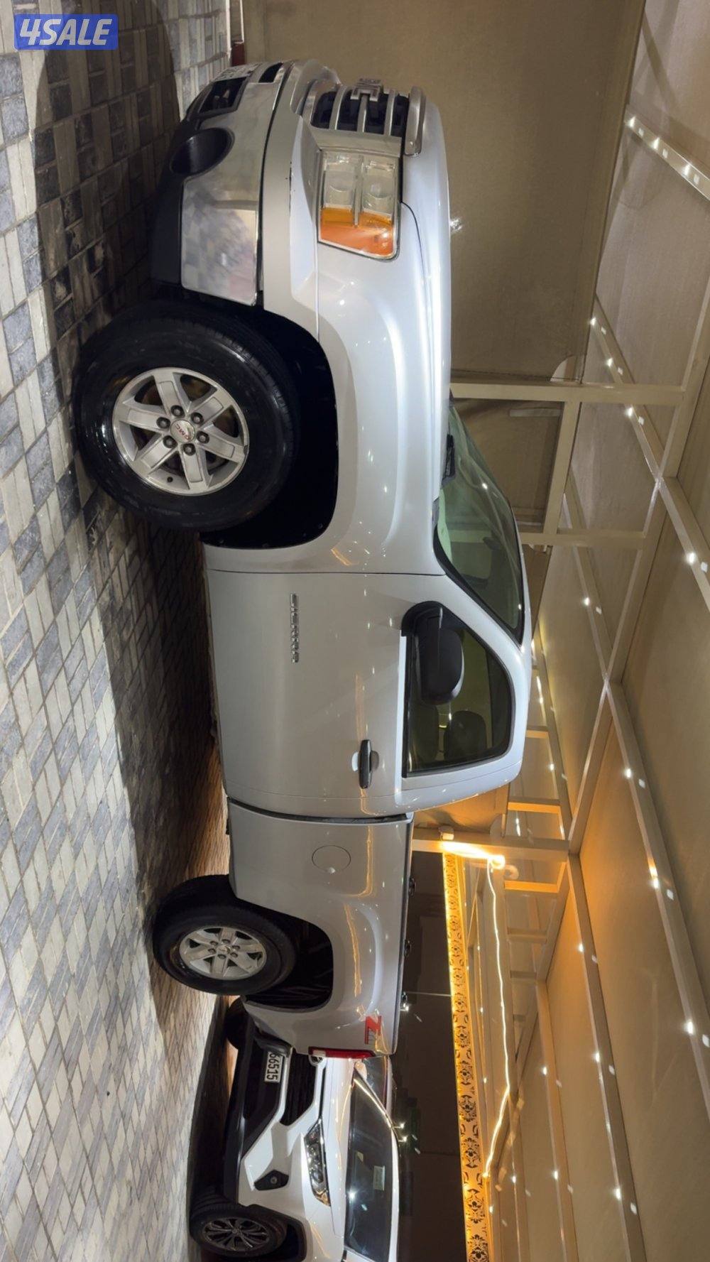 للبيع سيرا موديل 2013 شرط الفحص للعلم شاصي مو جيد لايواثر بالاستعمال5