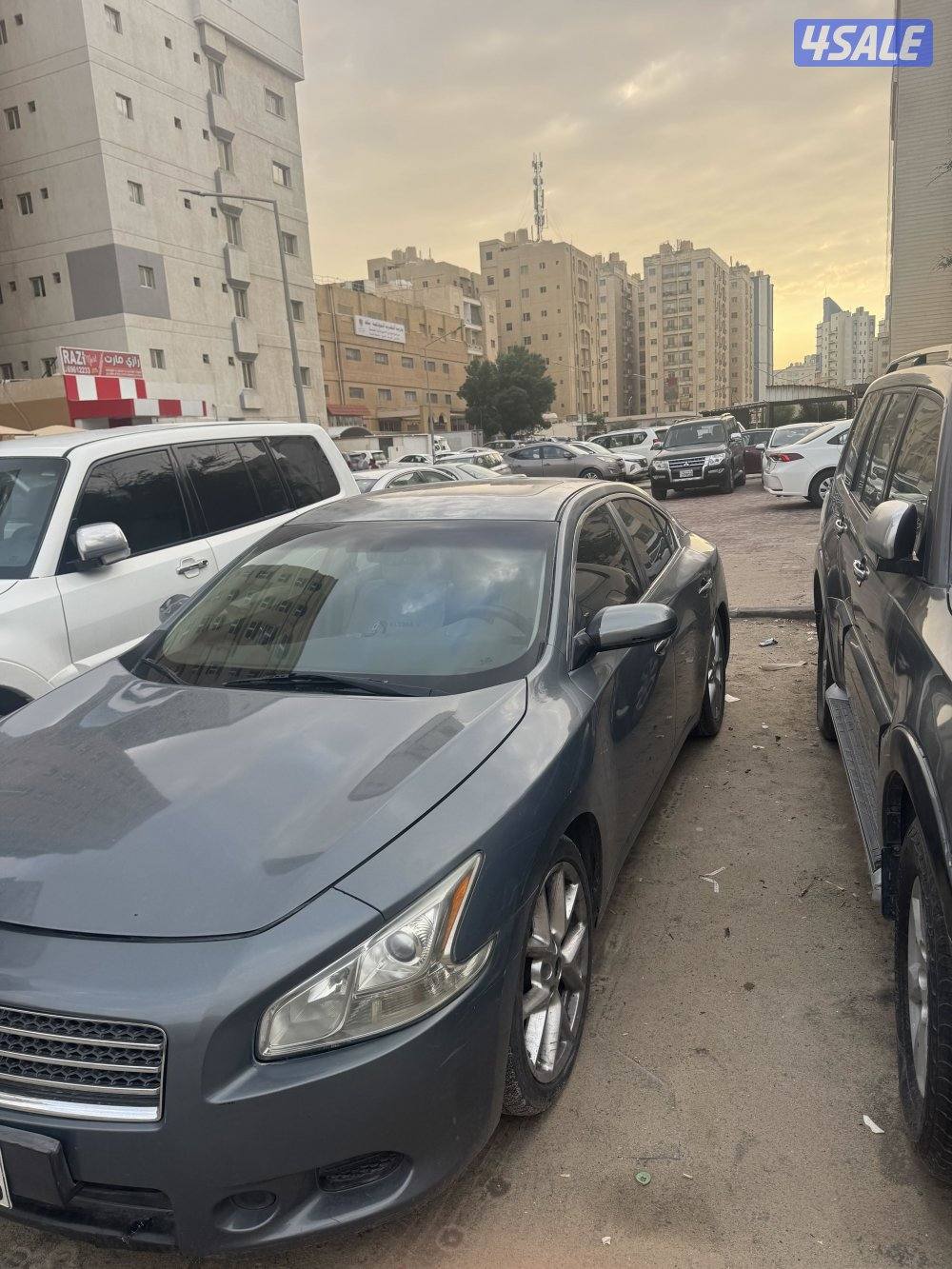 سياره مكسيما ٢٠١٠ فول اوبشن نظيفه جدا0