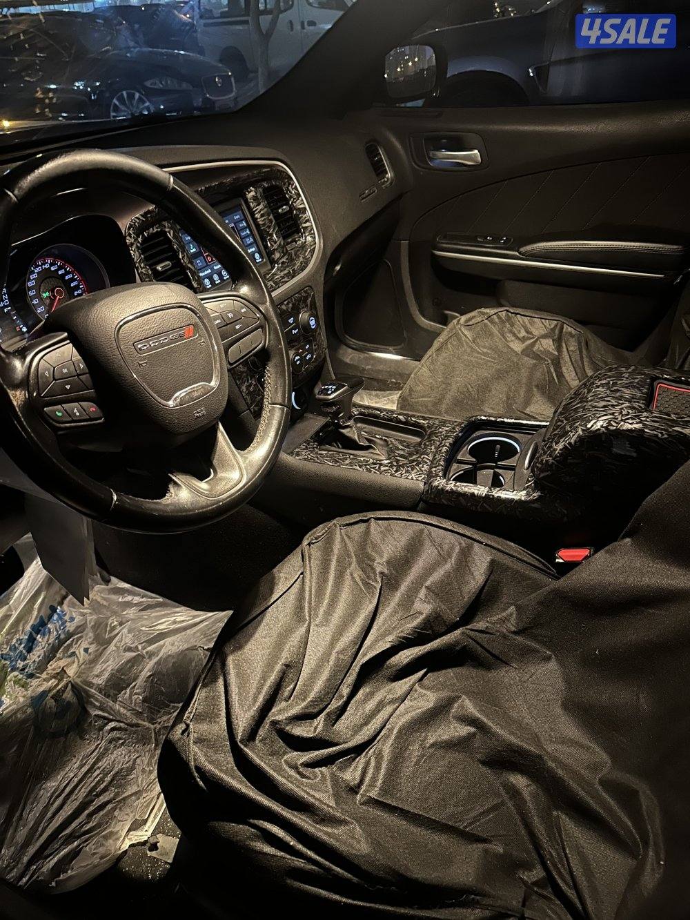 دودج تشارجر 20204