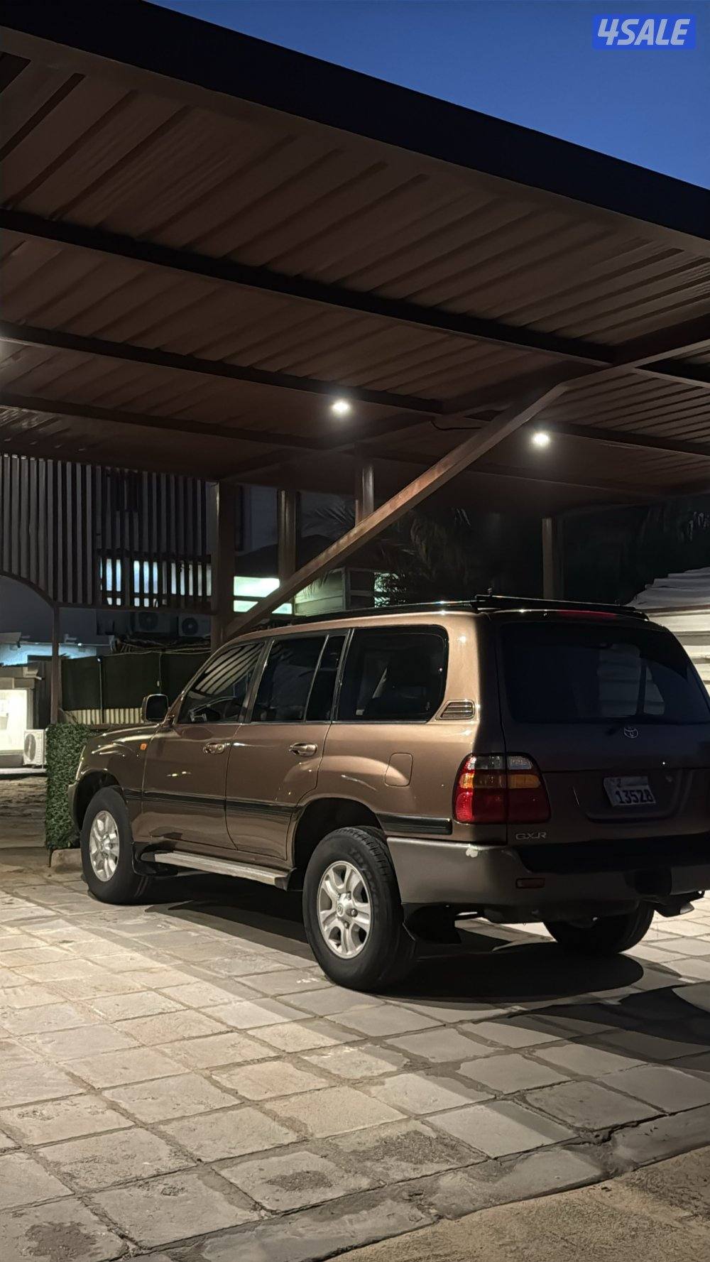 للبيع لاند كروزر مديل ١٩٩٨0