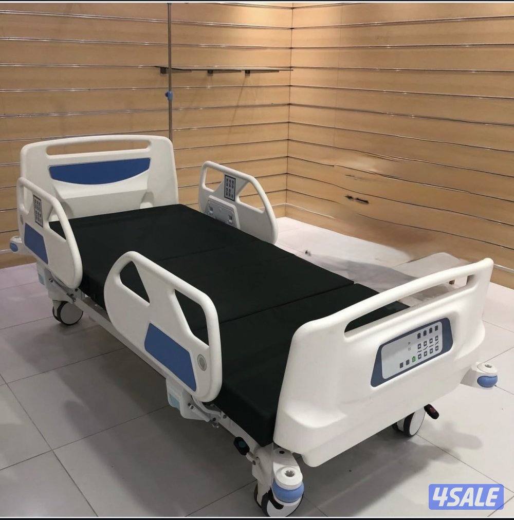 ‎♦️للبيع سرير طبي وكراسي ولجير♦️📲 رقم واتس اب4