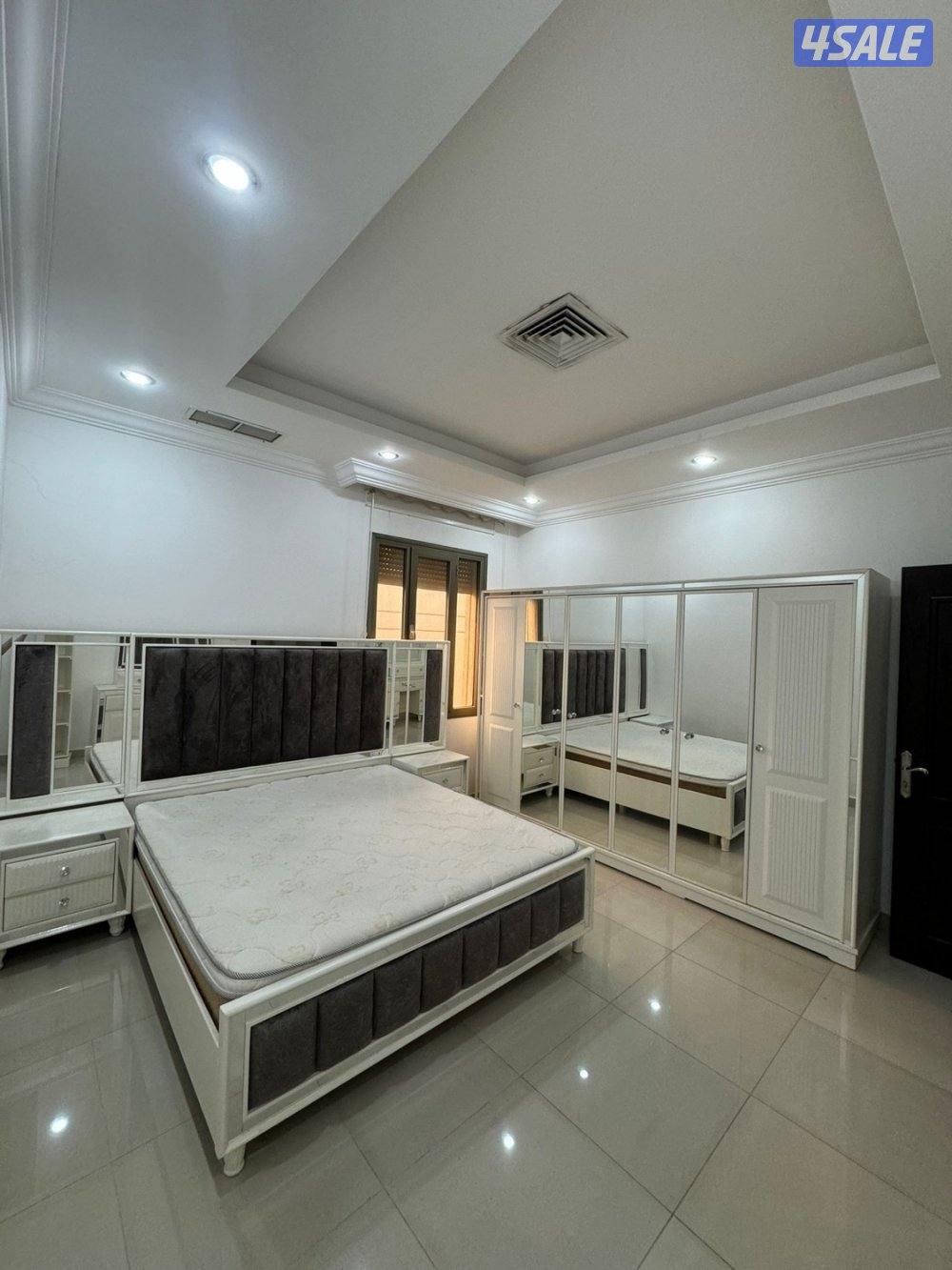 نشتري الاثاث المستعمل والاجهزة الكهربائية والمكيفات بانواعها0