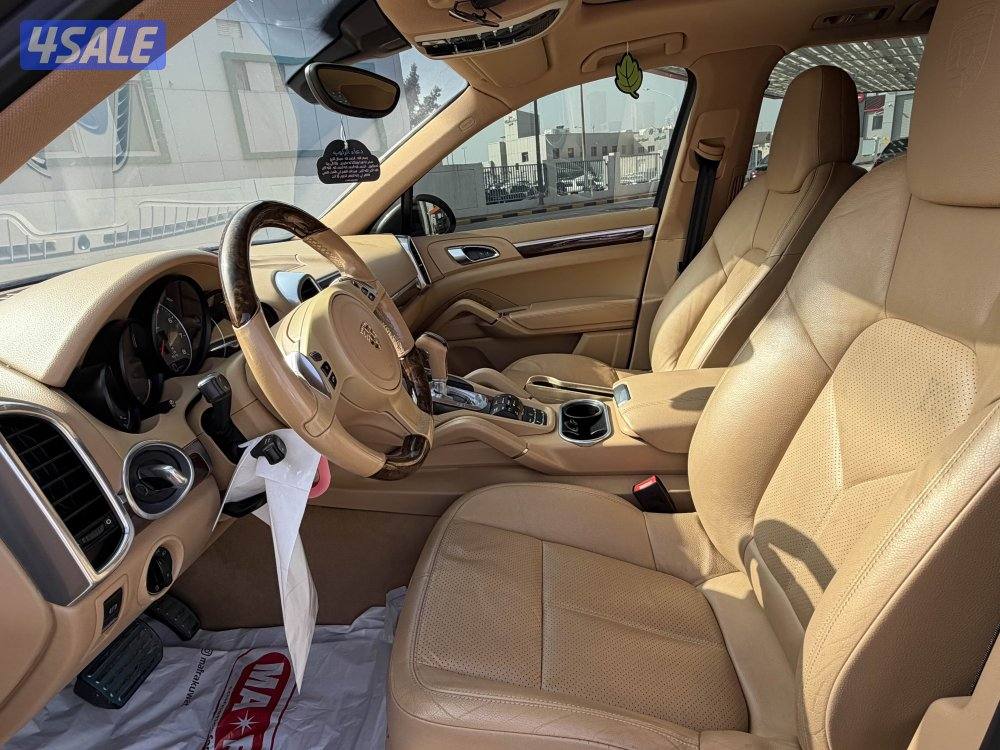 للبيع كاييين s 2014 ماشي 1566