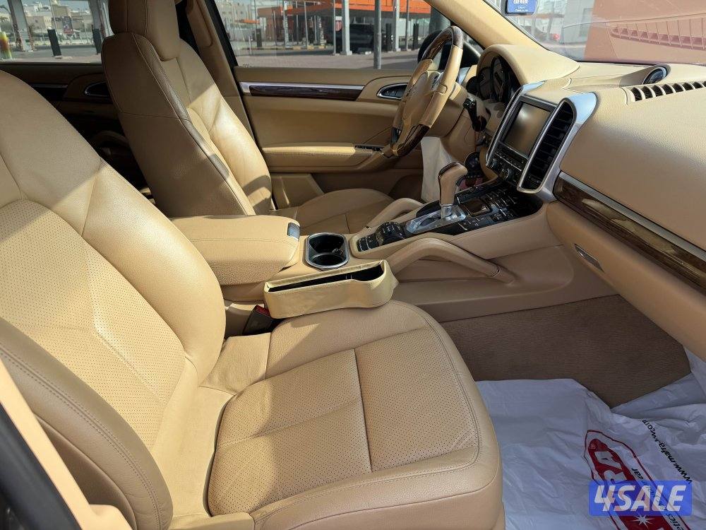 للبيع كاييين s 2014 ماشي 1569