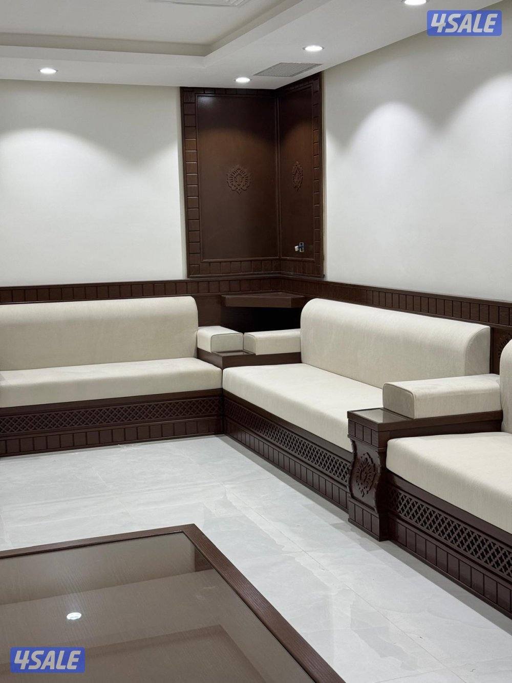 تفصال وتنجيد اطقم وديوانيات ومساند ظهر8