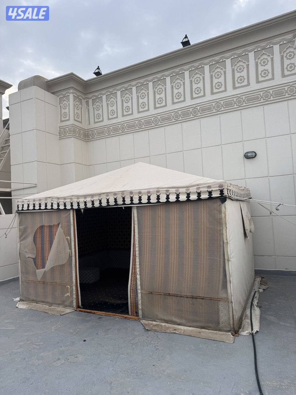 خيمه ٤ في ٣0