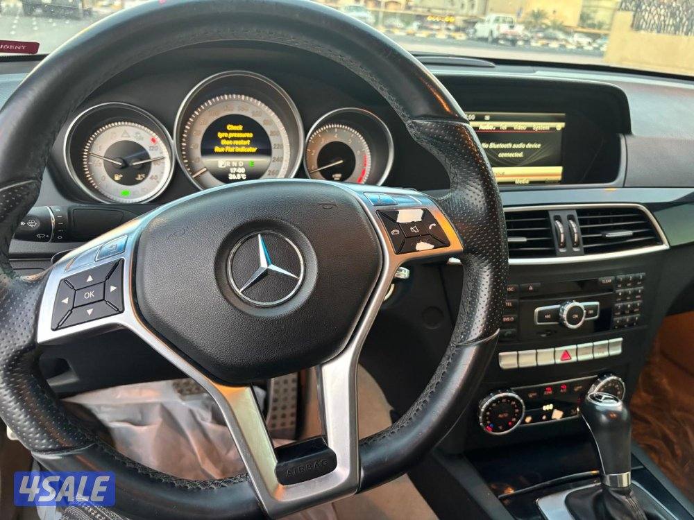 السعر نهائي. c250 coupe نظيف شرط الفحص2
