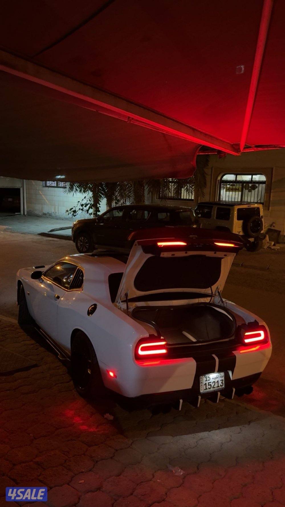 دودج تشالنجر Srt4