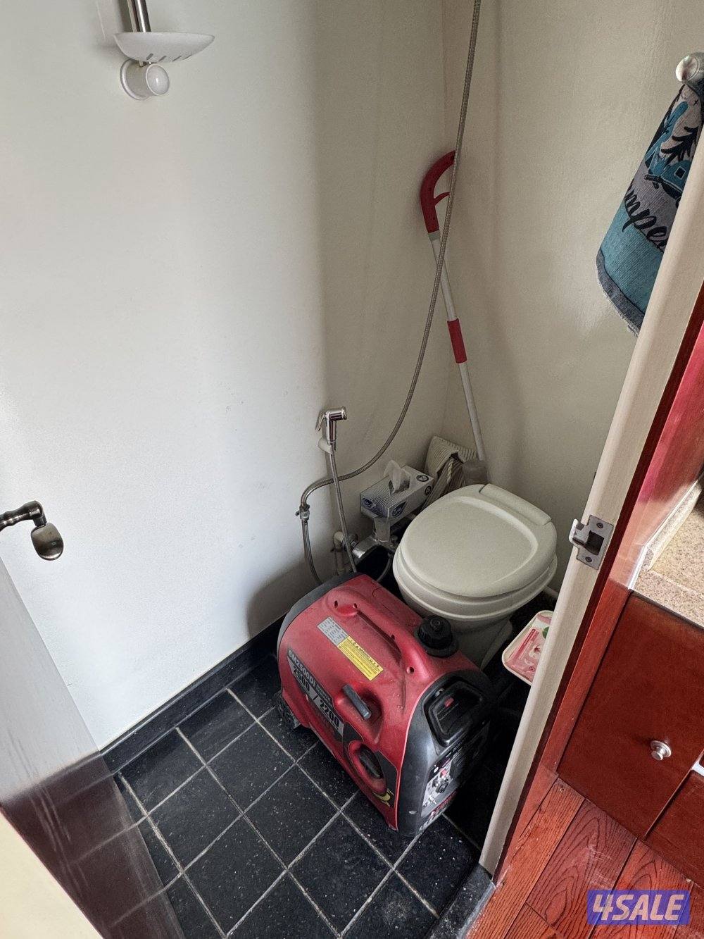 بيعه سريعه للبيع كرفان تركي مرتب و مجكنم7