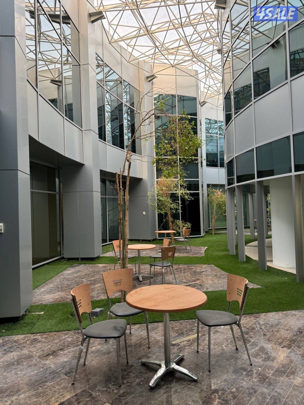 للإيجار قسائم في المنطقة الحرة6