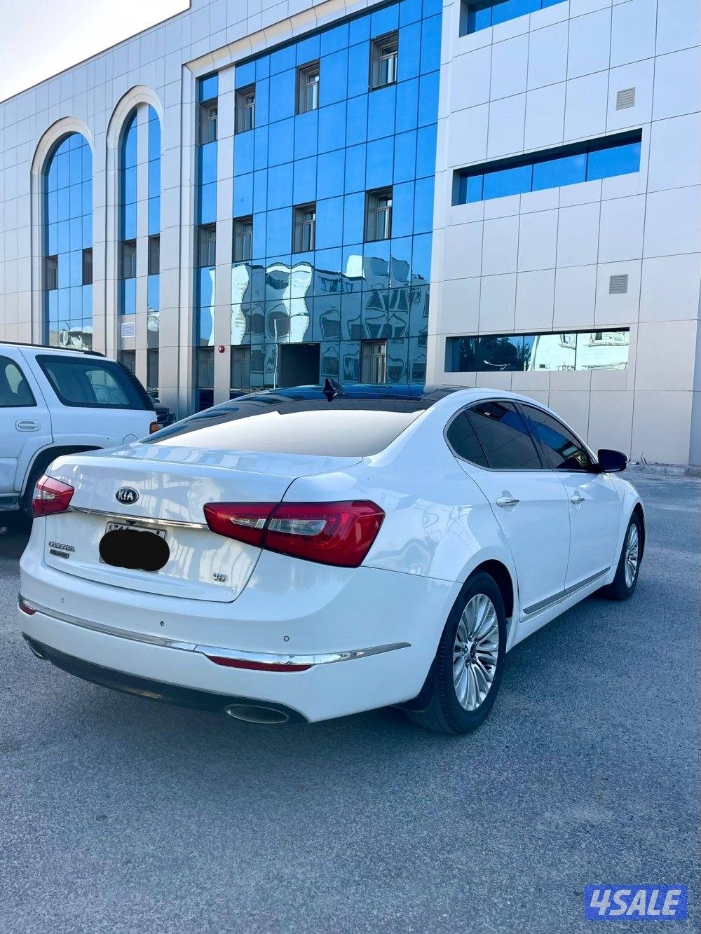 كيا كادينزا 2015 للبيع حاله ممتازه3