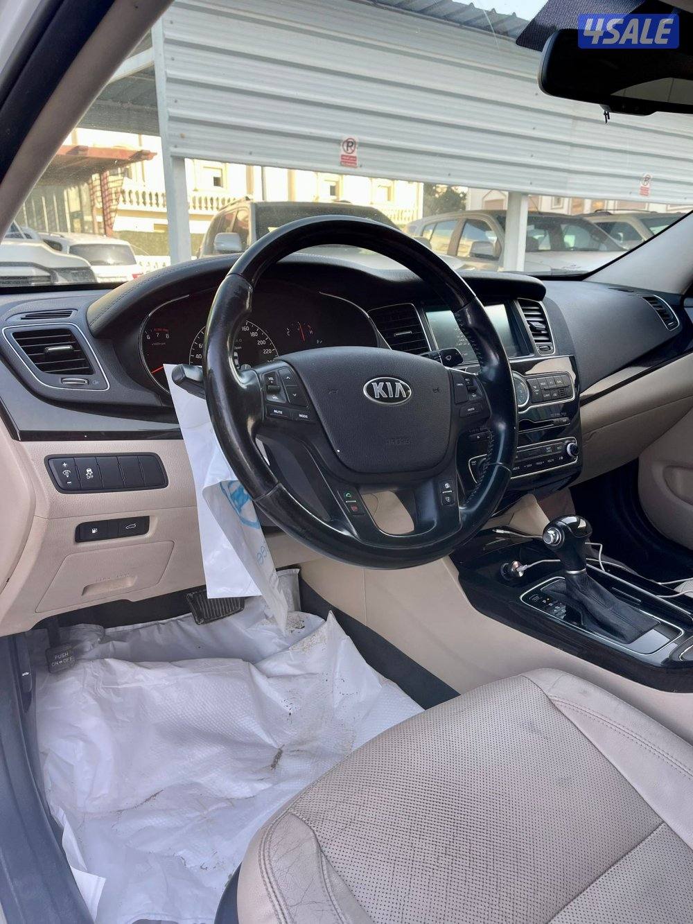 كيا كادينزا 2015 للبيع حاله ممتازه4