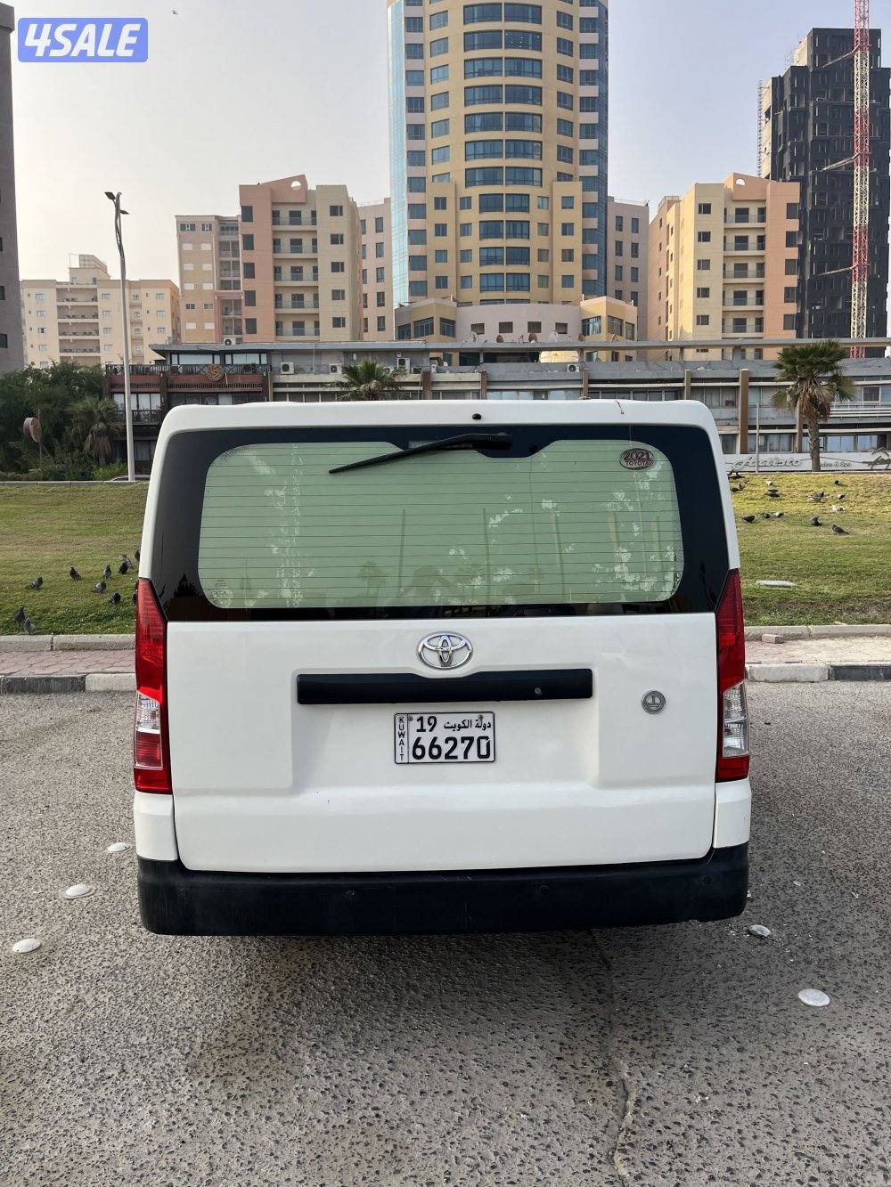 للبيع باص هايس قير عادي موديل 2021 ثلاجة شرط الفحص بالكامل3