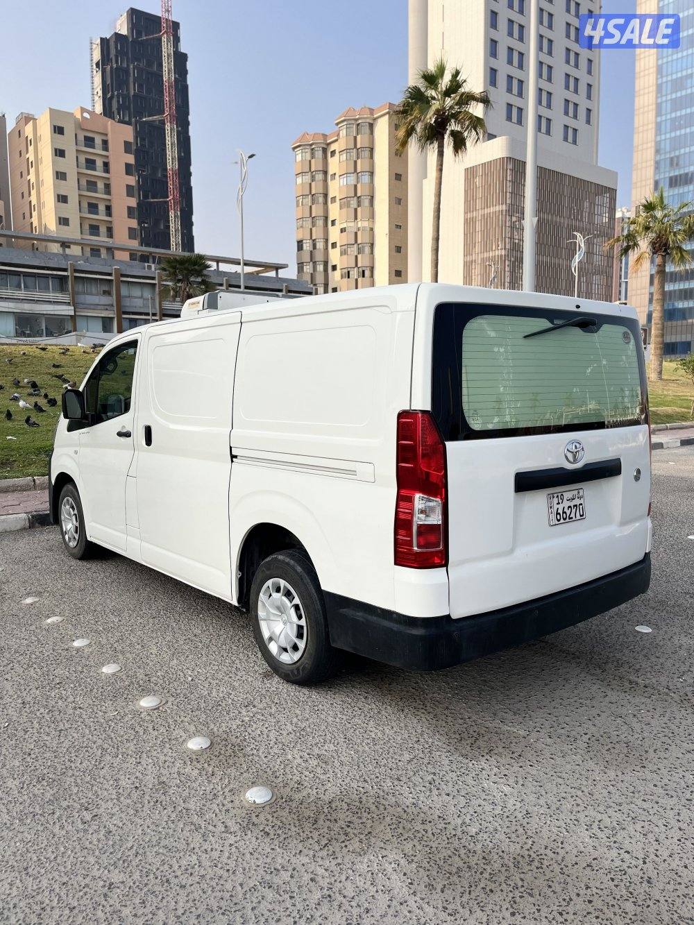 للبيع باص هايس قير عادي موديل 2021 ثلاجة شرط الفحص بالكامل4