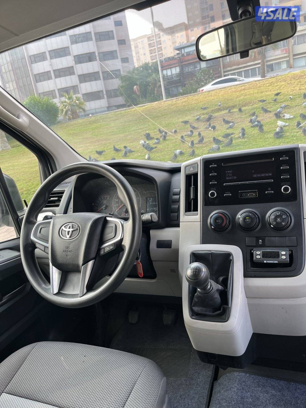 للبيع باص هايس قير عادي موديل 2021 ثلاجة شرط الفحص بالكامل11