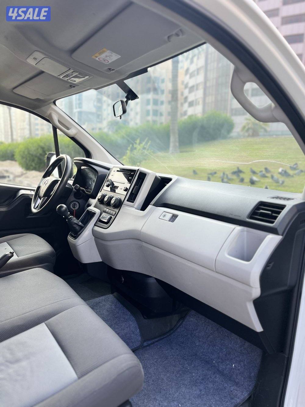 للبيع باص هايس قير عادي موديل 2021 ثلاجة شرط الفحص بالكامل12