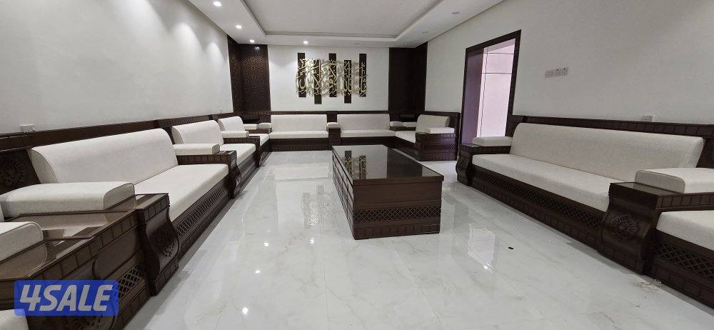 تنجيد وتفصيل كنب ديوانيات مساند وكل الستاير وسجاد قص10