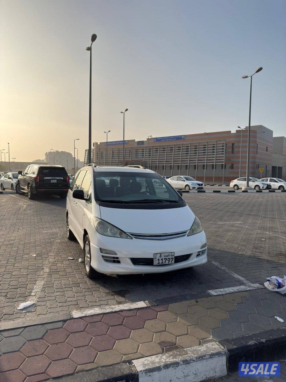 تويوتا بريفيا 20041