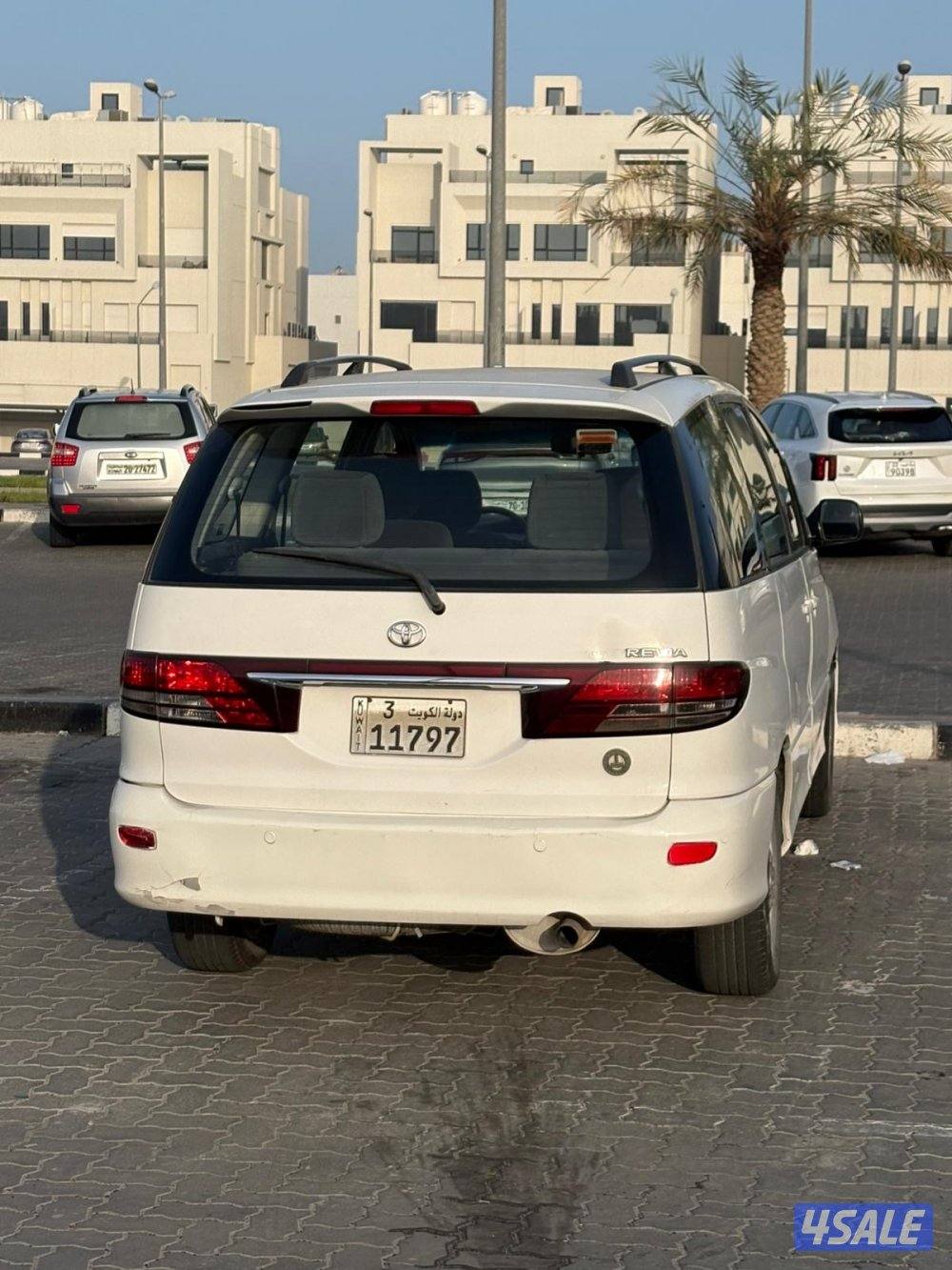 تويوتا بريفيا 20043