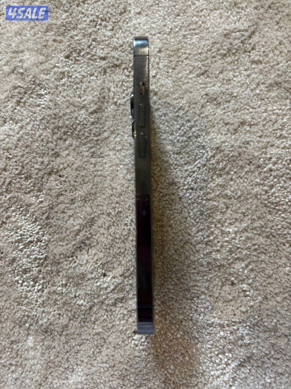 للبيع ايفون 13 برو من امريكا "الهاتف مفتوح" من دون كرتون0