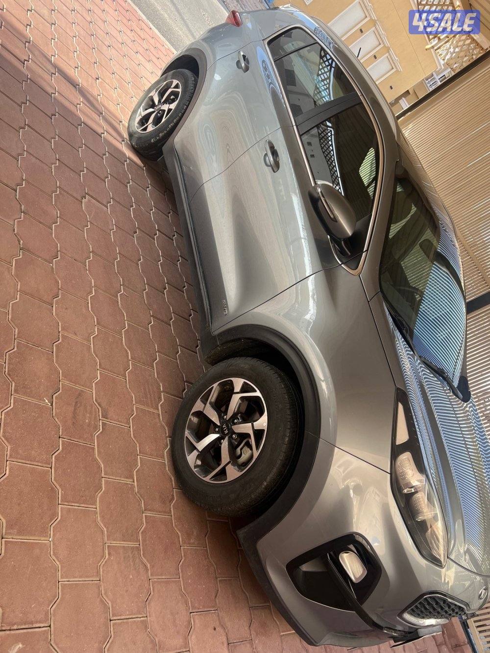 للبيع سبورتاج ٢٠٢٠ دبل قير صورة الفحص مع الصور ماشي ١٣٧ ألف5