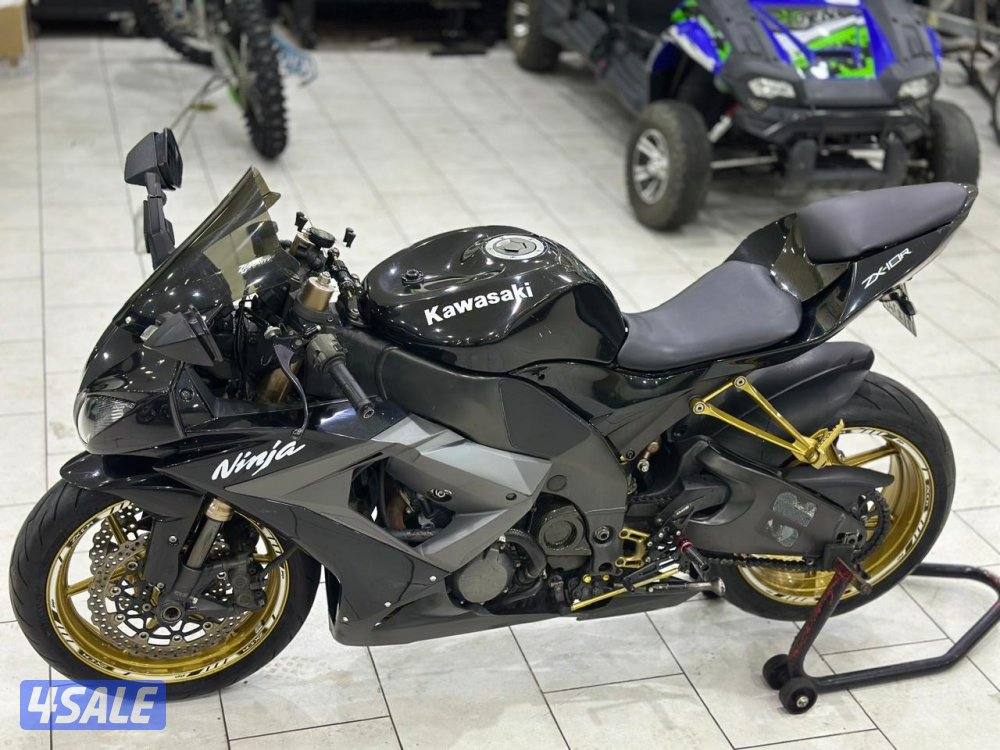 كاوازاكي نينجا ZX10R ٢٠١٠ عداد 58 كم فقط1