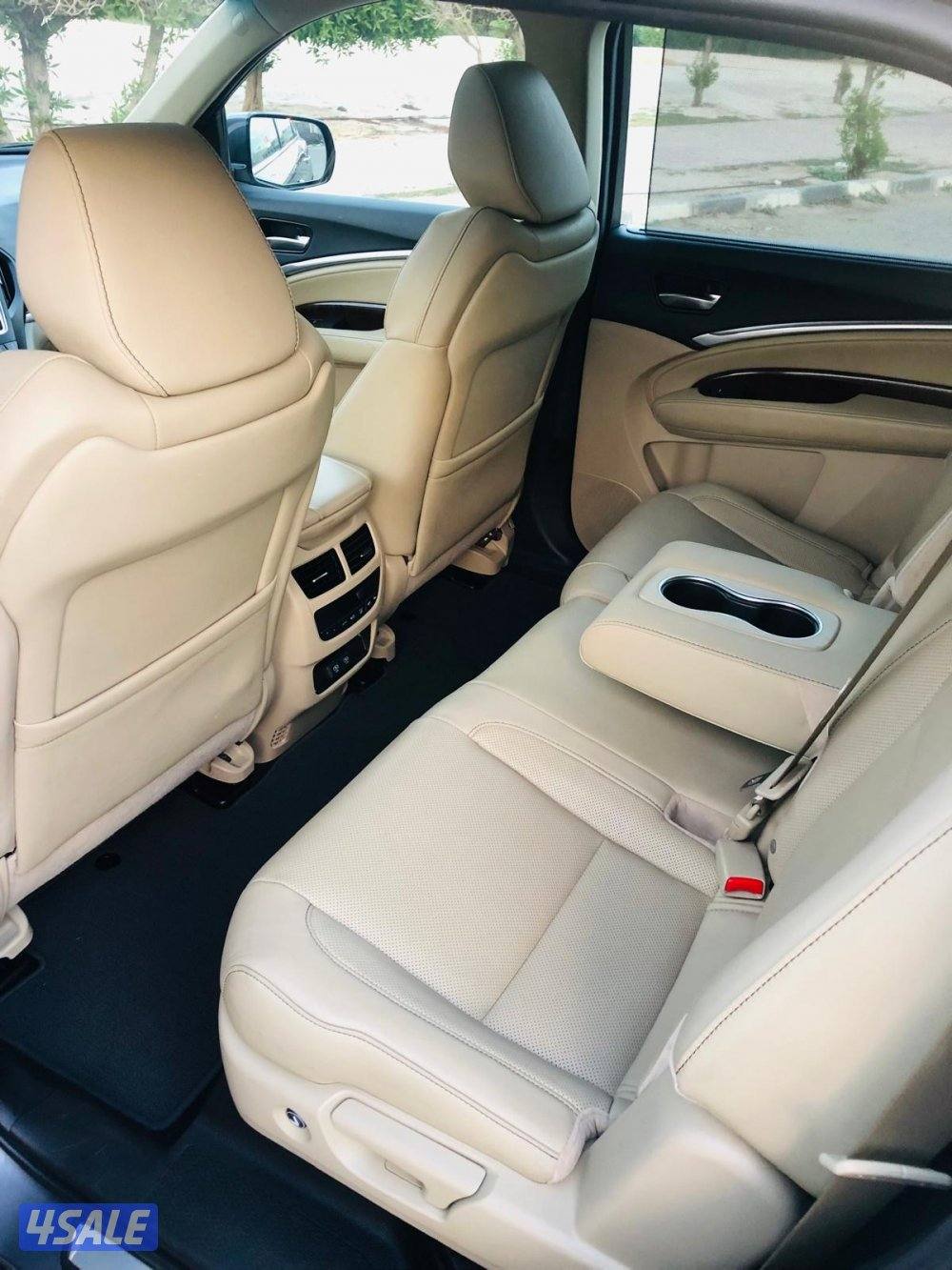 اكورا MDX 20203