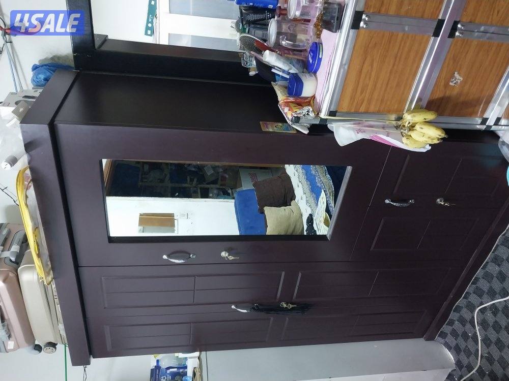 single bed/Wardrobe/Fridge4