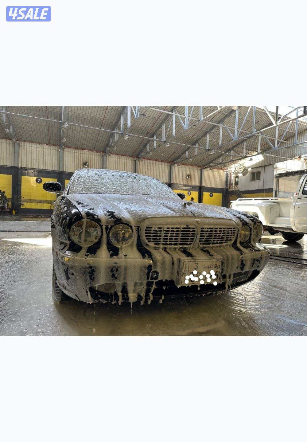 Jaguar XJ8 4.0L (Sovereign) 2006 black with original paint11