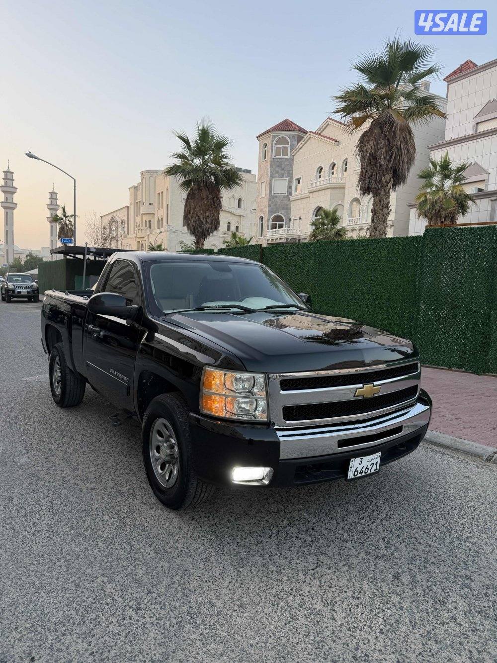 للبيع سلفرادو 2010 شاصي جيد0