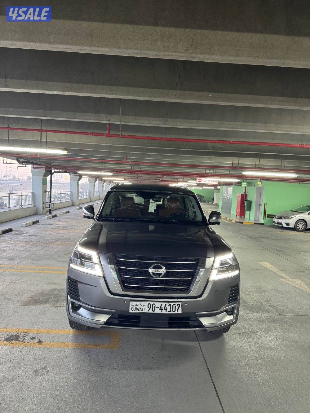 للبيع نيسان بلاتينيوم ٢٠٢٠3