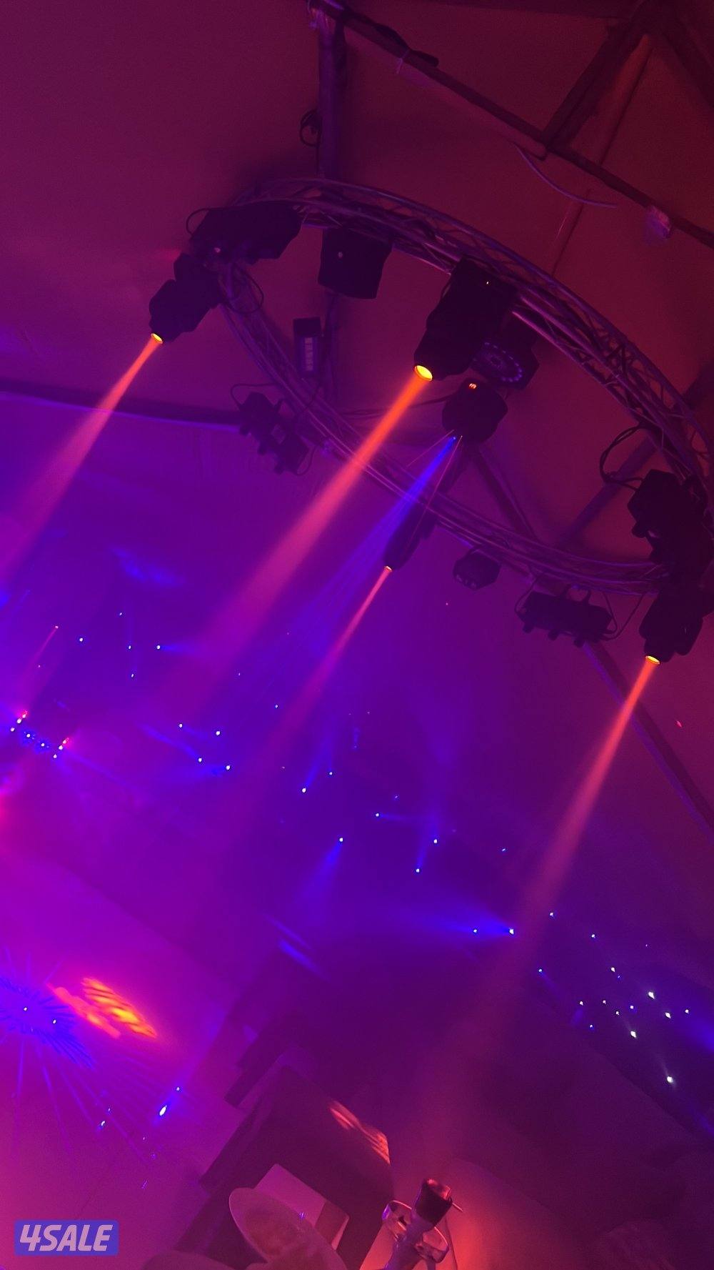 تجهيزات جميع المناسبات من اضاء واليزرات والبرجكتر2