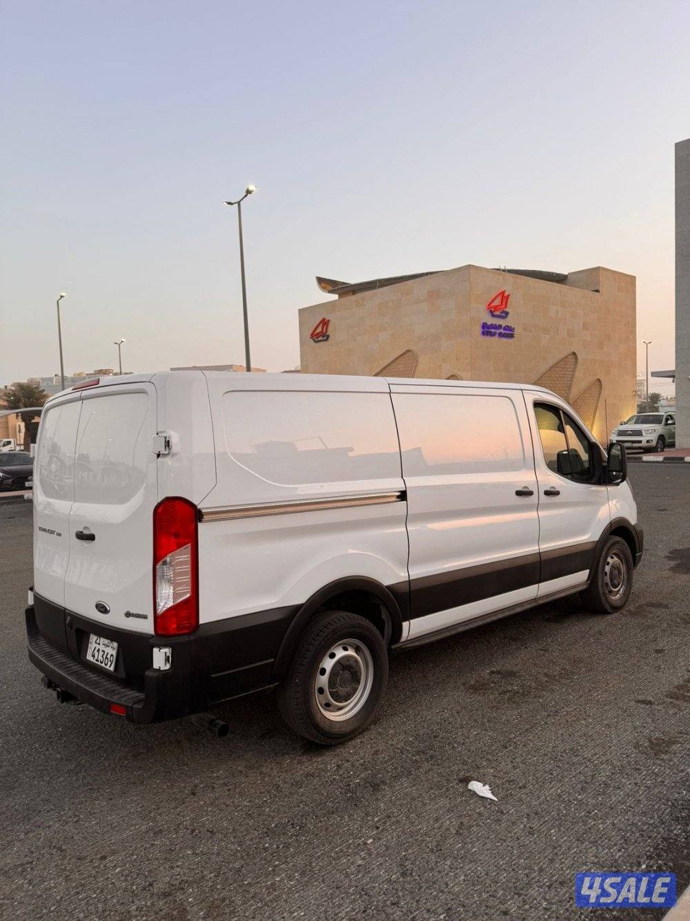 للبيع فورد ترانزيت موديل 20220