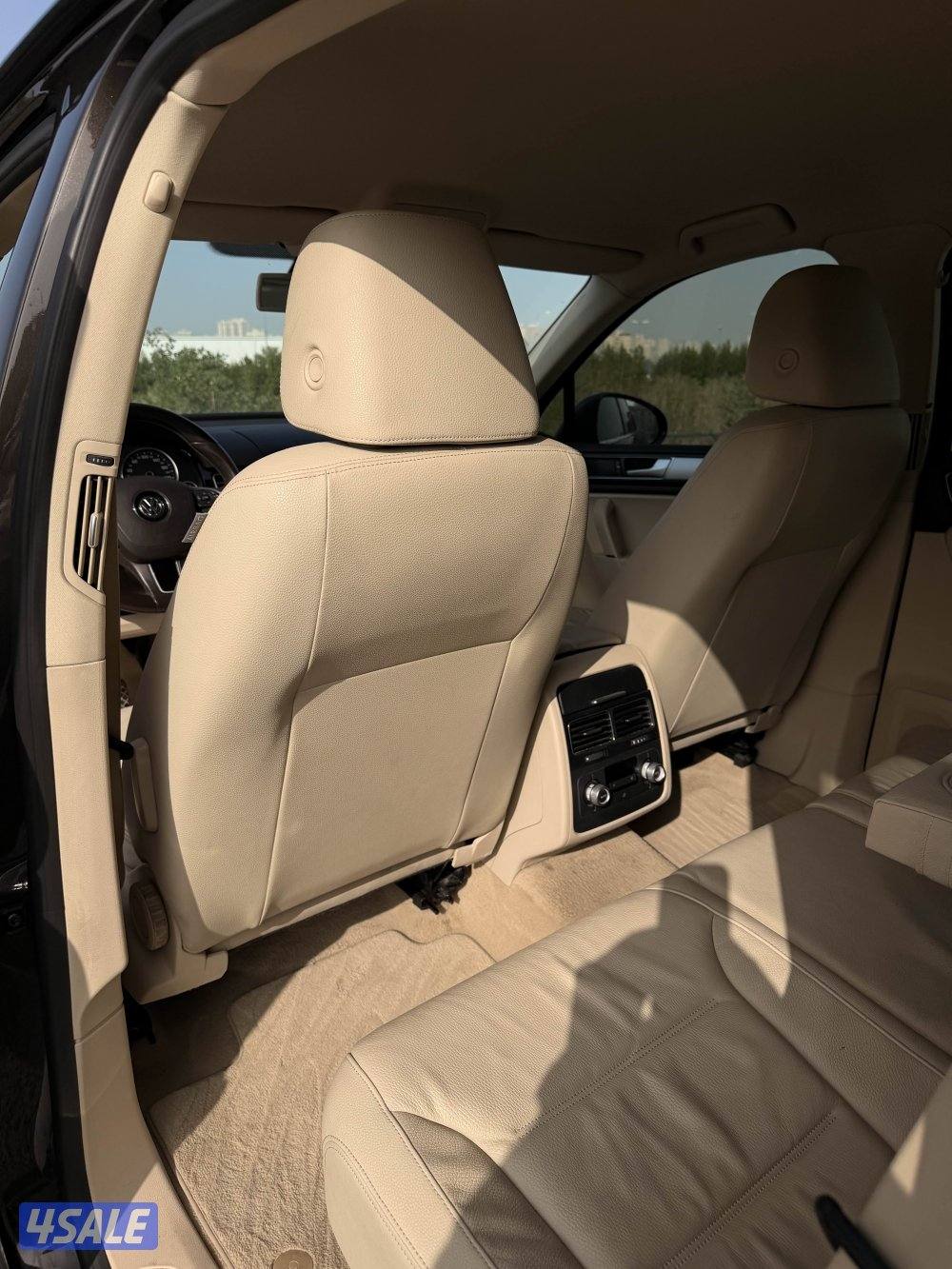 جيب طوارق 2016 بحالة الوكالة8