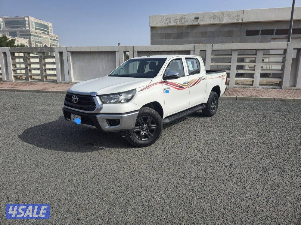 Toyota Hilux pick-up 2021 4×4 automatic ( 48000 km ) ORGINAL PAINT4