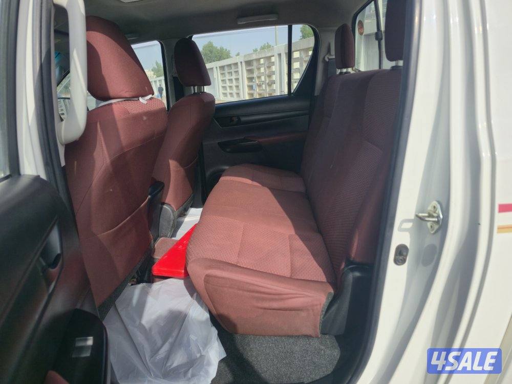 Toyota Hilux pick-up 2021 4×4 automatic ( 48000 km ) ORGINAL PAINT6