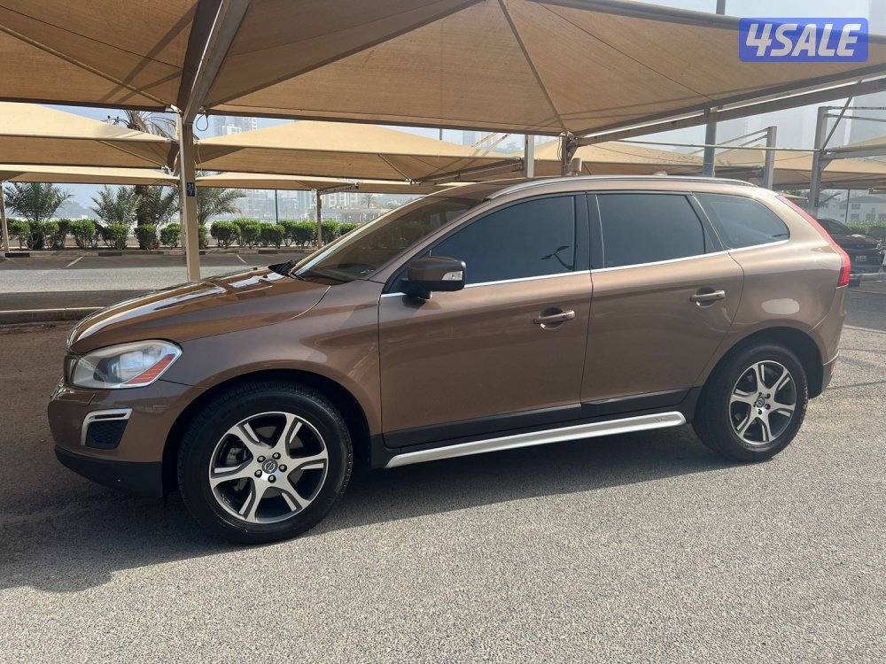 للبيع فولفو موديل 20120