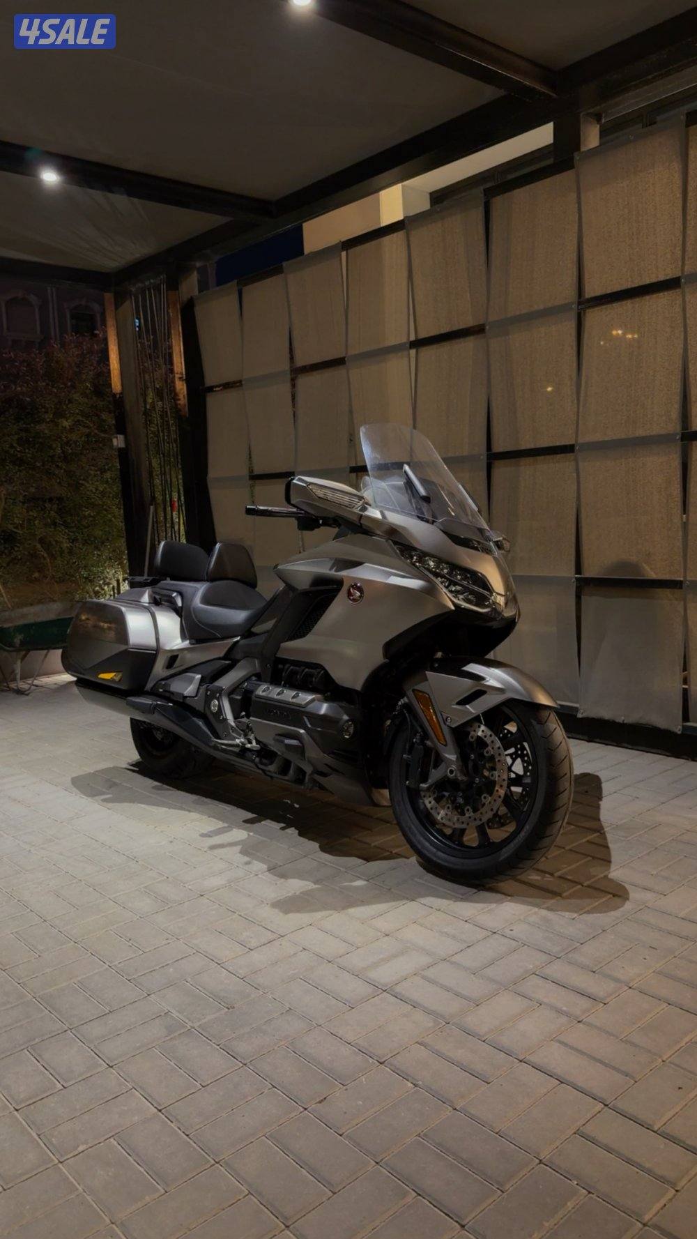 مطلوب قولد وينق تماتيك0