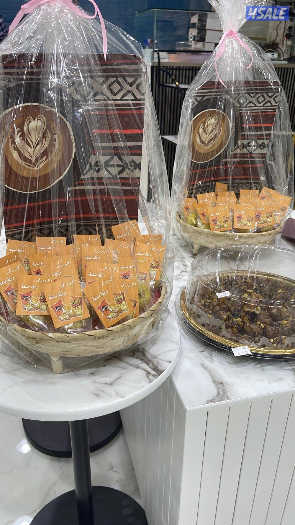 للبيع محل فطائر و معجنات و حلويات بالإضافة يوجد بنفس الرخصة ورد و زهور2