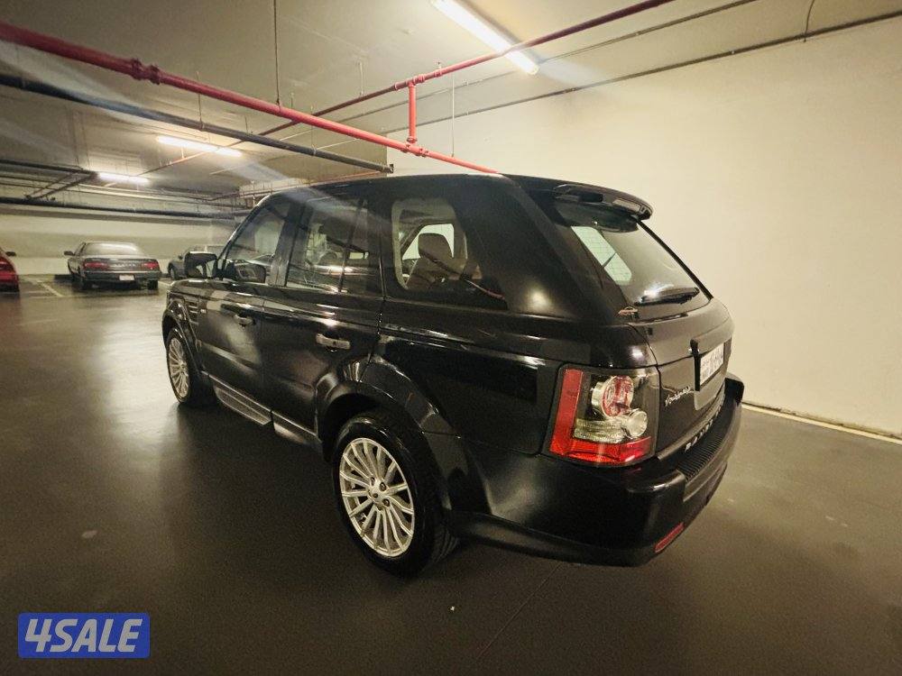 Rang Rover Sport HSE model 20112