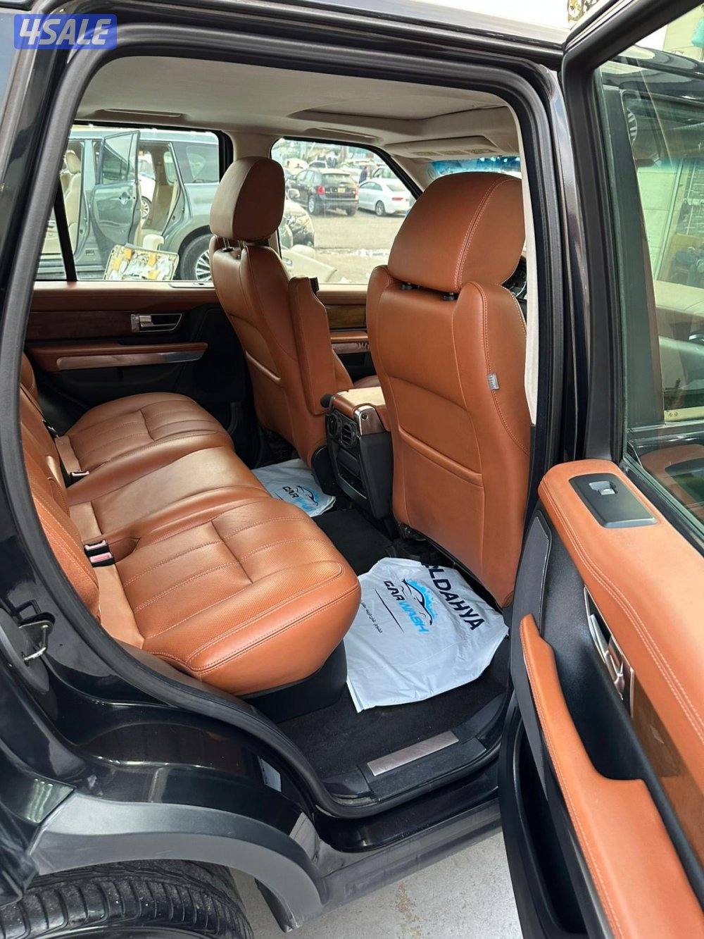 Rang Rover Sport HSE model 20115