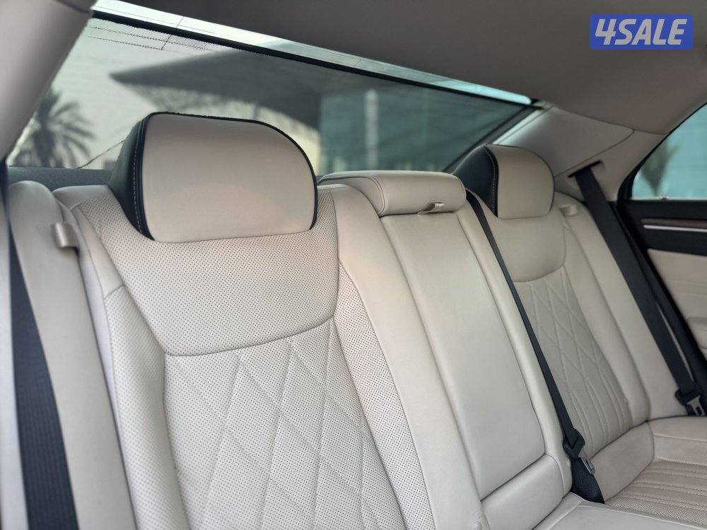 كرايزلر 8 سلندر 5.7L اعلى فئة لون طلبيه صبغ وكالة15