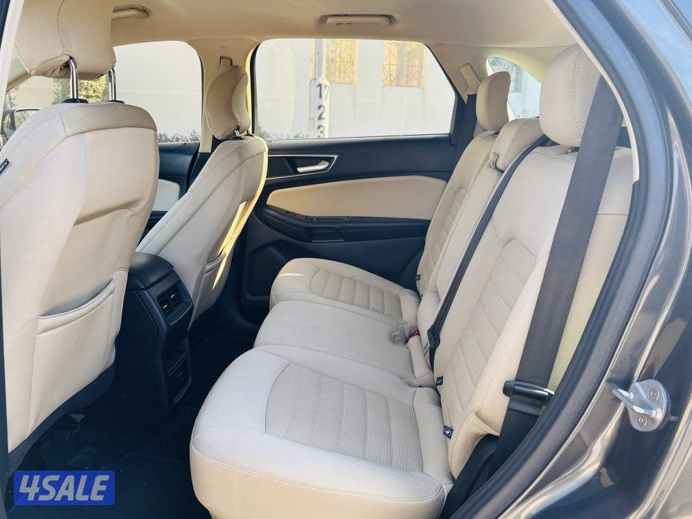 Ford Edge model 20164