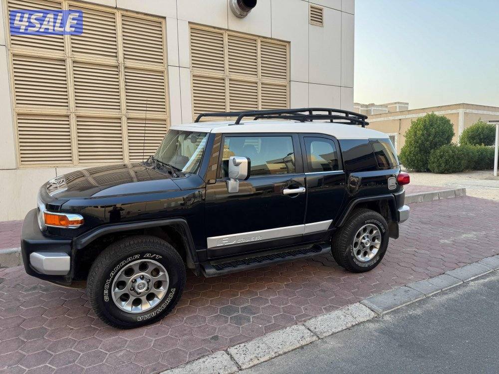 للبيع أف جي كروزر 20121
