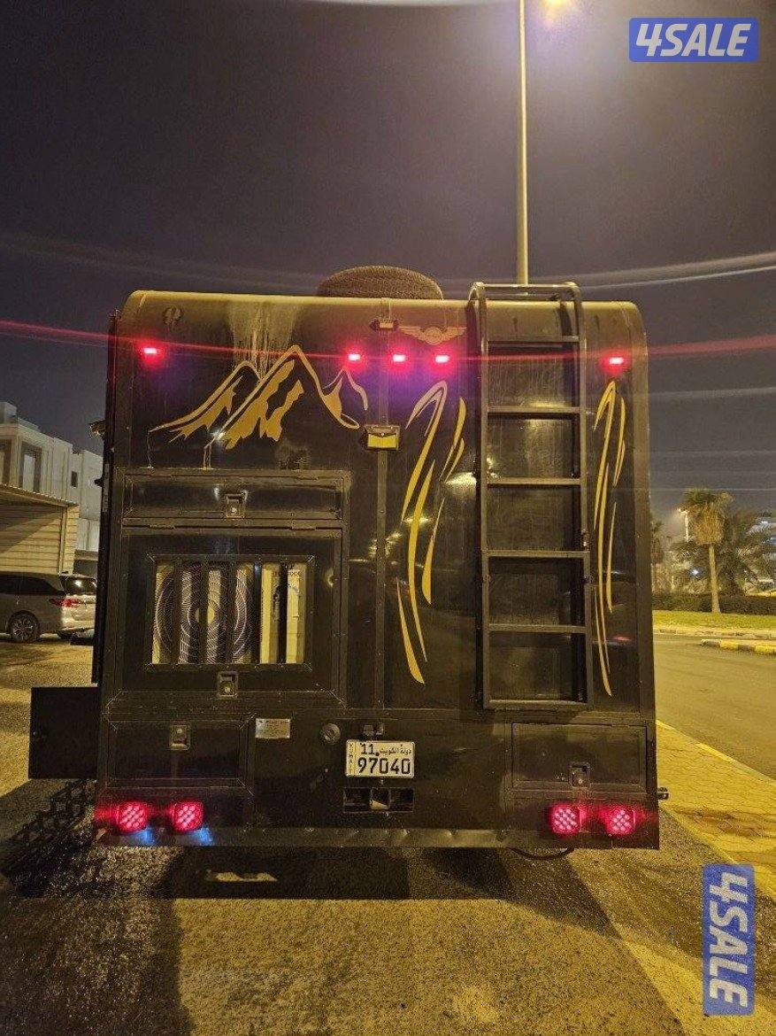 كرفان موتر هوم موديل 2012 دبل تاير خلفي8